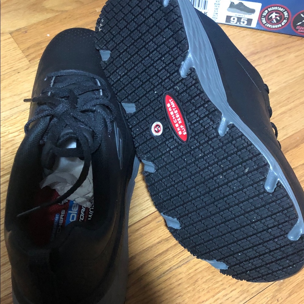 Skechers Black  Work Shoes - Size 9.5 - Picture 5 of 9